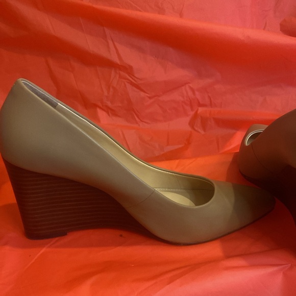 Vince Camuto Shoes - Picture 5 of 14